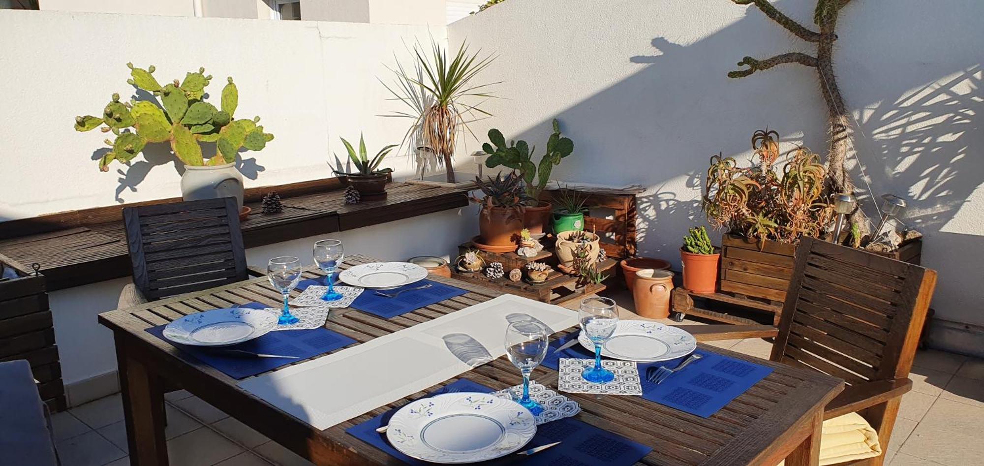 Avec Terrasse Tropezienne Fréjus